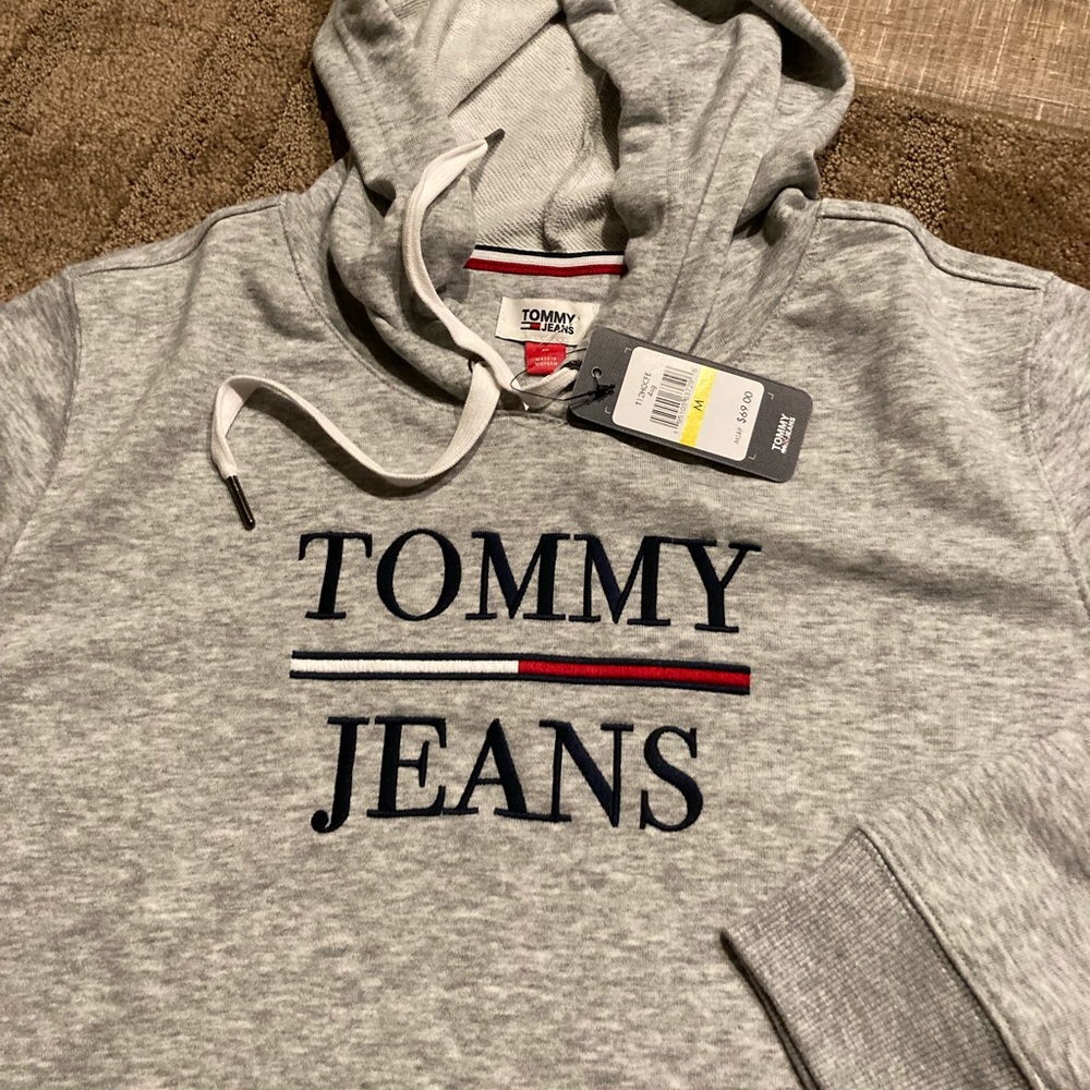 Tommy jeans women’s size M hoodie new with tag